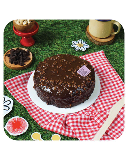 Gluten-free Chocolate Cashew Soft Cake