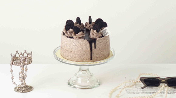 NEW! Cookies n Cream Cake : Improved recipe with a glow-up look